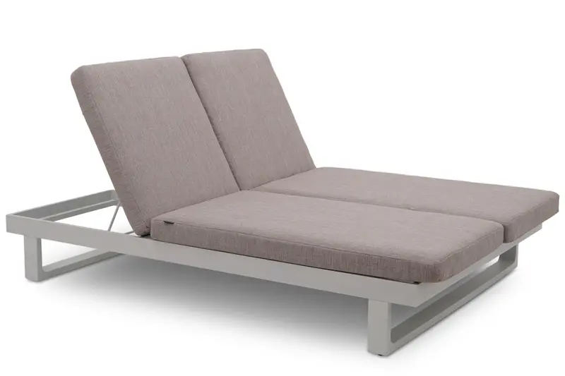 Lifestyle Massimo ligbed met kussen wit/earth
