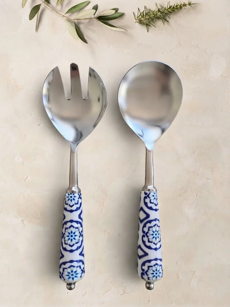 The RAVINA Salad Servers – Blue & White